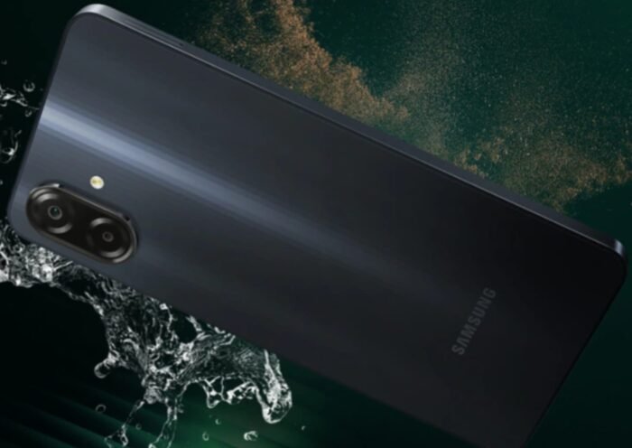 Samsung Galaxy M07 front display and sleek back design best mobile under 15000